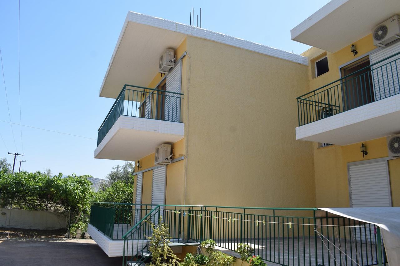 Apartments Rania Tolón Zewnętrze zdjęcie