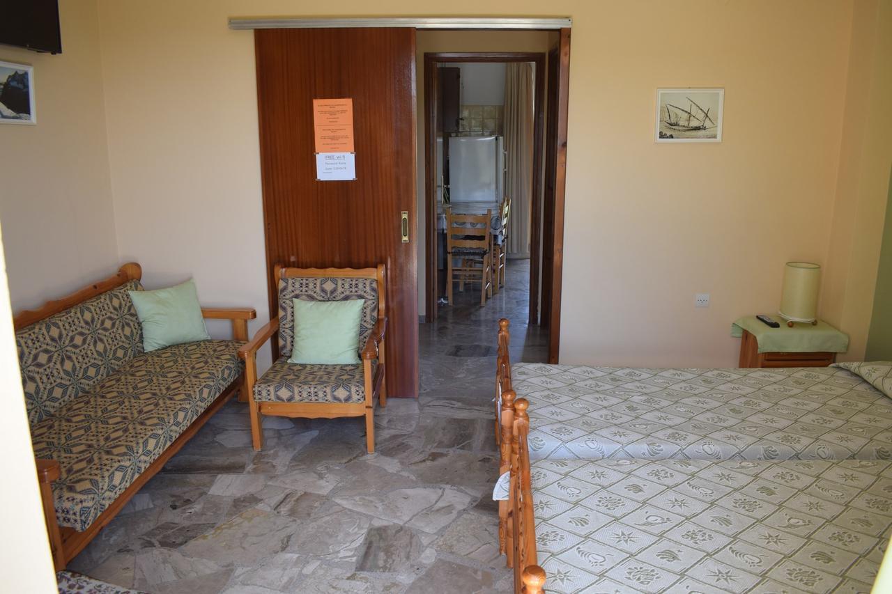 Apartments Rania Tolón Zewnętrze zdjęcie